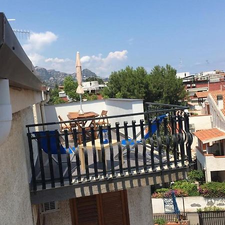 הוילה גיארדיני נאקסוס Beda House Panoramica E Tranquilla מראה חיצוני תמונה